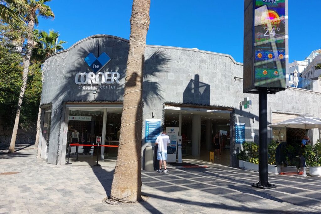 The Corner Shopping Center - Tenerife - Costa Adeje